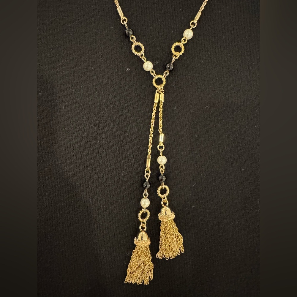 Talbots Gold Double Tassel Lariat Necklace Beaded White Navy Pearls Tassels EUC